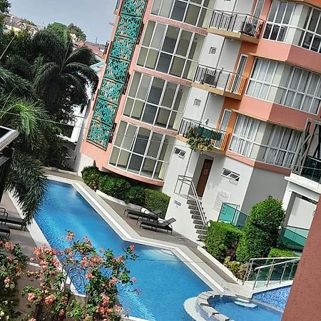 Lancris Residence Paranaque City 外观 照片